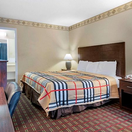 Rodeway Inn New Port Richey Exterior foto