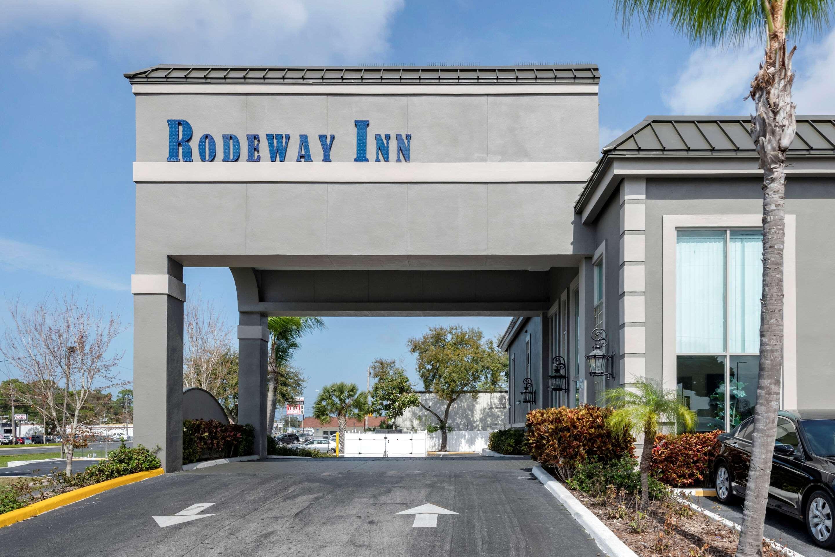 Rodeway Inn New Port Richey Exterior foto